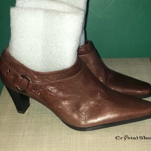 Leather Square toe brown ankle booties